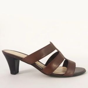 Naturalizer Brown Strappy Sandals